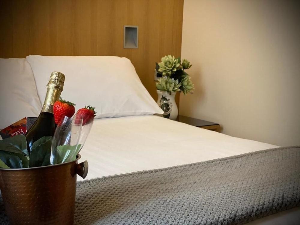 Rooms At 29 Bruce Street Dunfermline Bagian luar foto